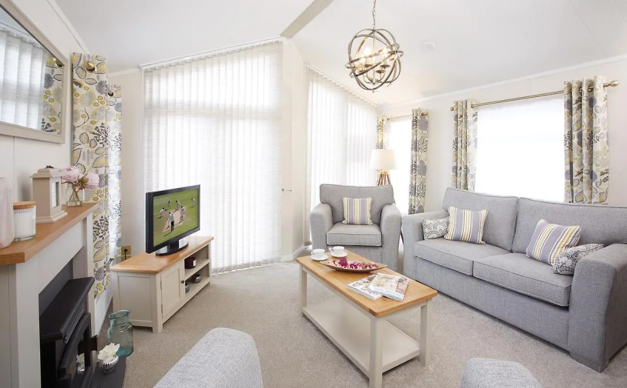 Holiday home Jjs Lodge Azalea York